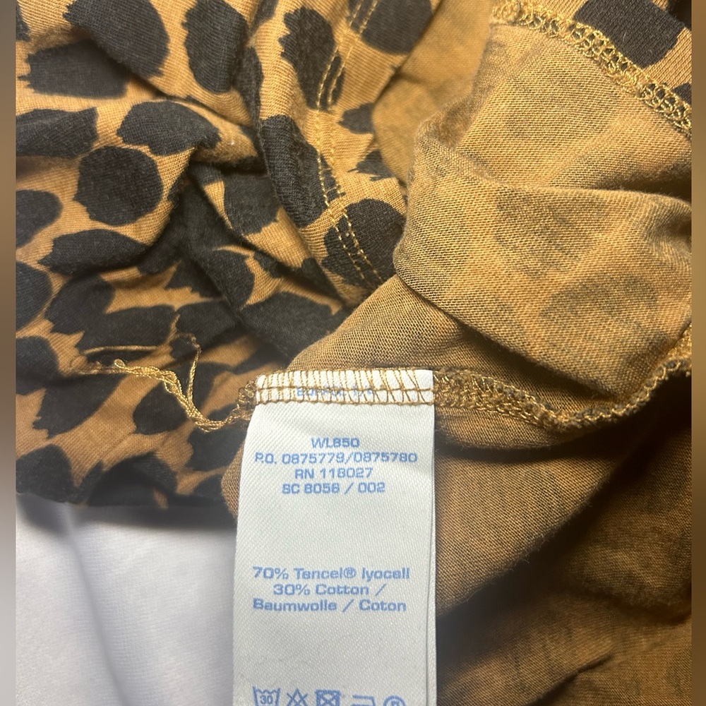 Nice!! Boden Long Sleeve Animal Print Top Women’s Size 6 - Picture 8 of 16